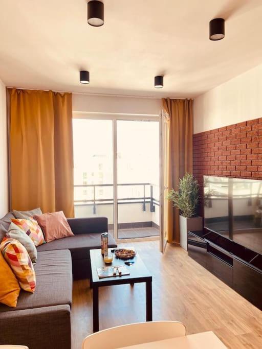 Spacious,Stylish And Comfortable 2 Room Apartment With Million Dollar View Warsaw Ngoại thất bức ảnh